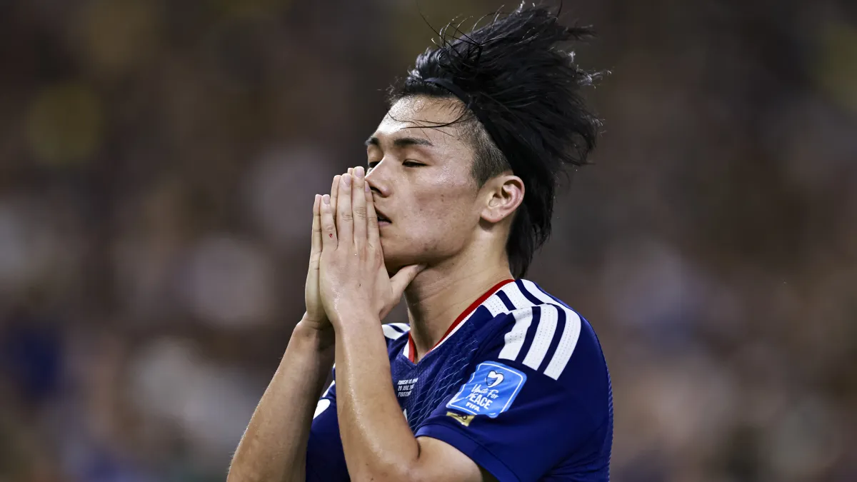 Nhật Bản tỉnh ngộ, âm thầm hạ thấp mục tiêu ở World Cup 2030 5 Ayase Ueda Japan 06292026