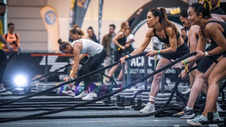 Hyrox là gì? Tất tần tật về môn thể thao mới kết hợp chạy và gym ...