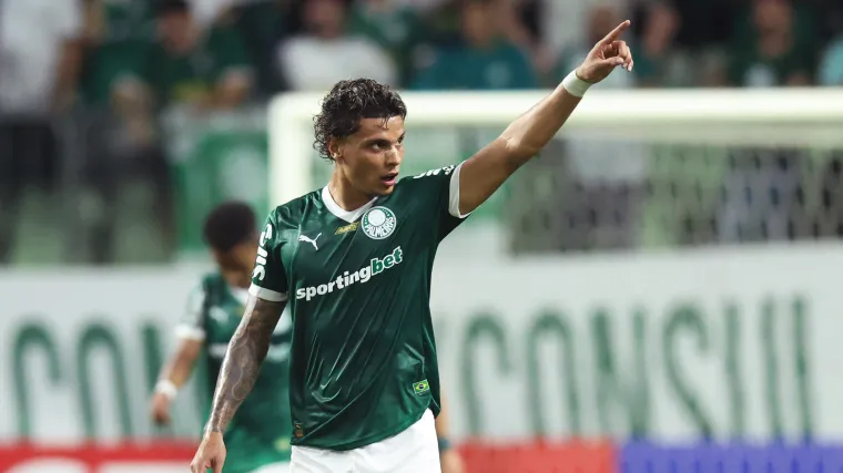 Richard Rios là ai? Mục tiêu được MU và Tottenham theo dõi có gì đặc biệt? image